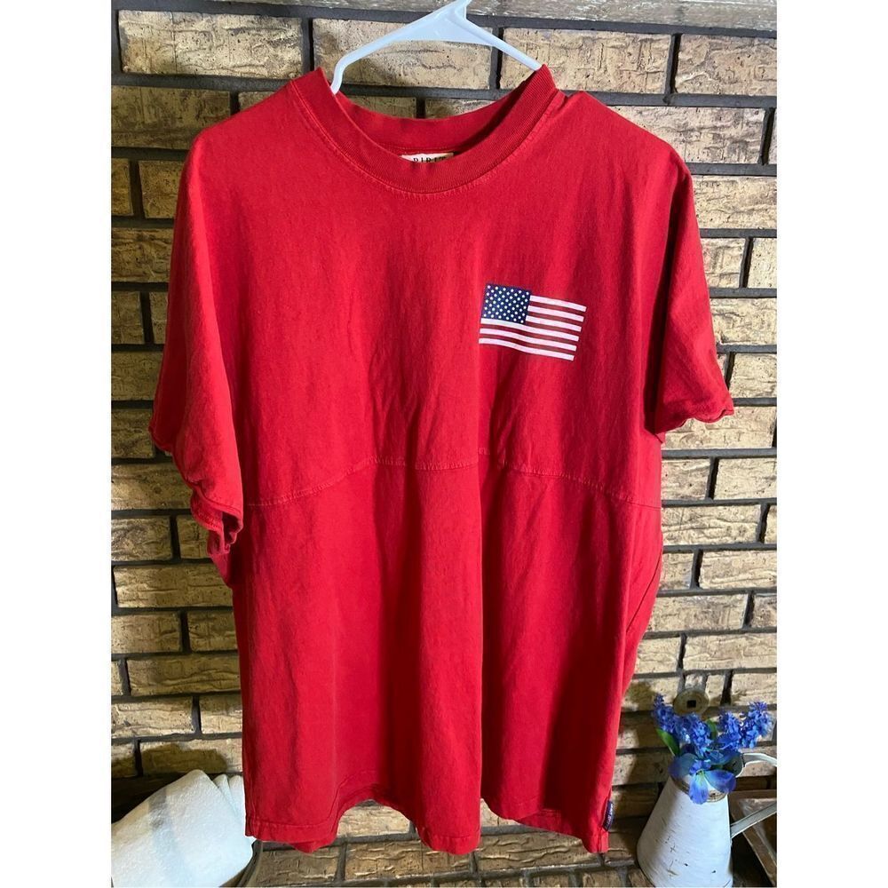 Spirit America Sleeveless Top‎